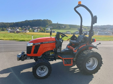 Kleintraktor  TAFE 6028 H mit hydrostatischem Antrieb